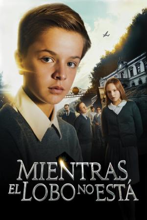 Mientras el Lobo No Está (2017)