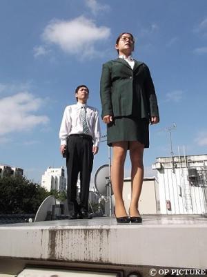 新人巨乳 はさんで三発！ (2014)
