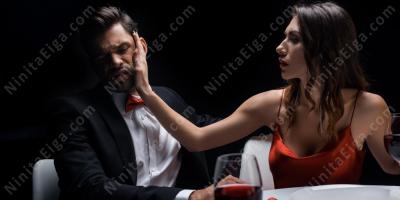 女性が男性の顔を殴る映画