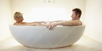浴槽の中でセックス映画