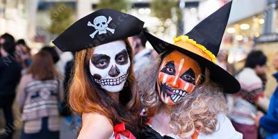 ハロウィンの衣装映画